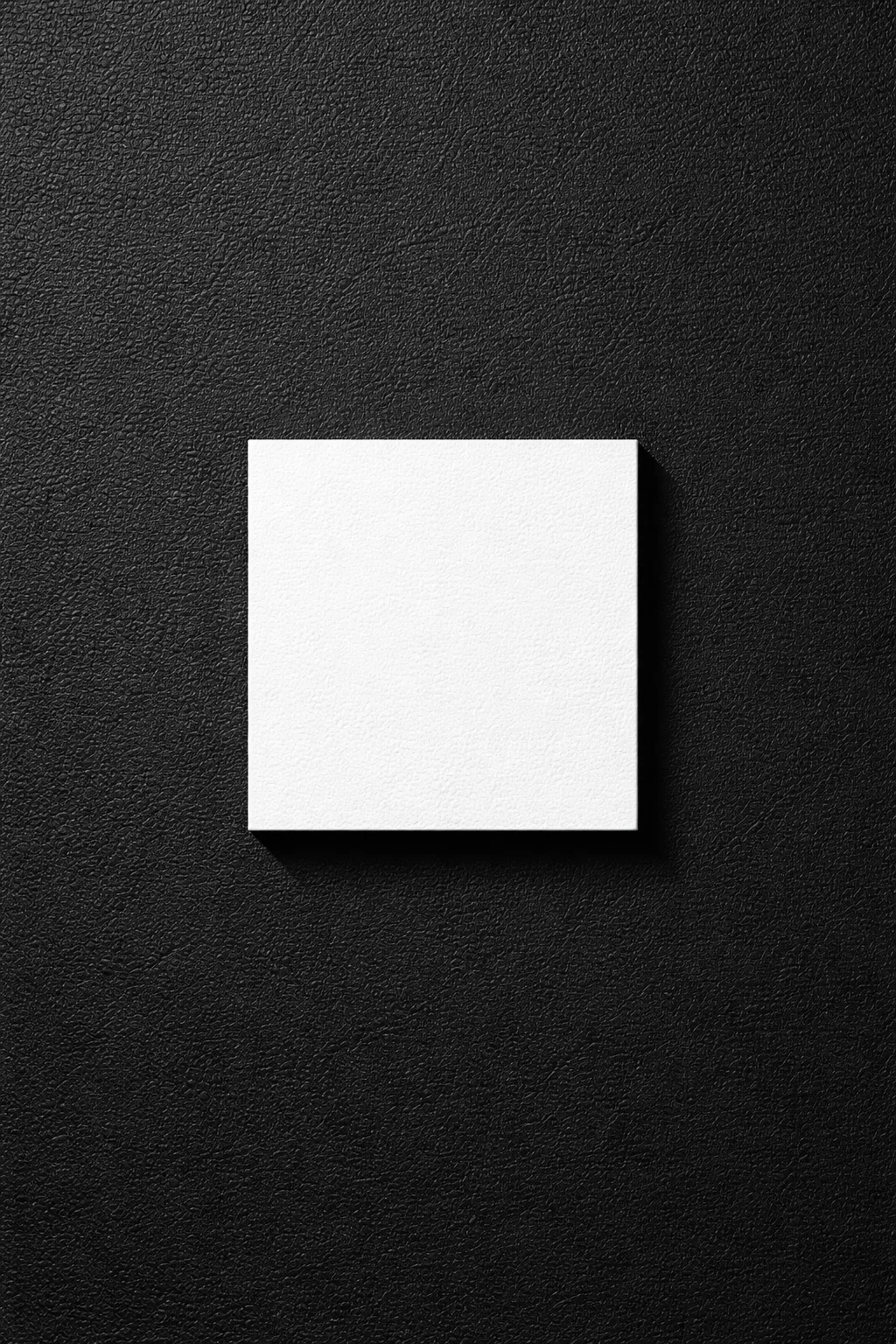 Carré blanc centré